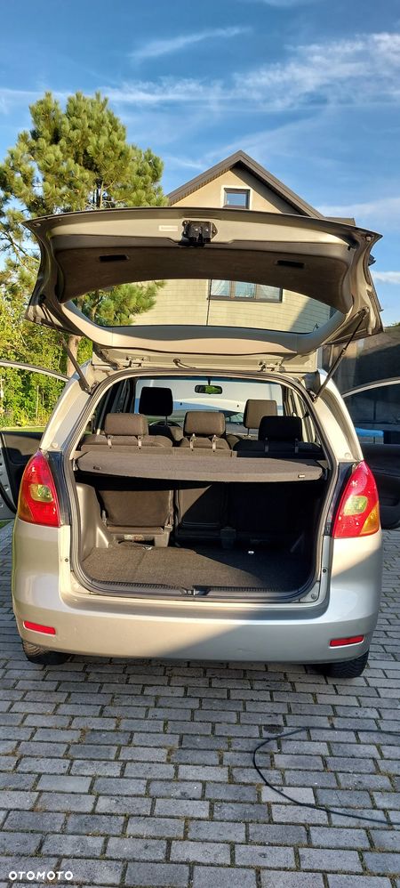 Toyota Corolla Verso 1.6 Terra - 9