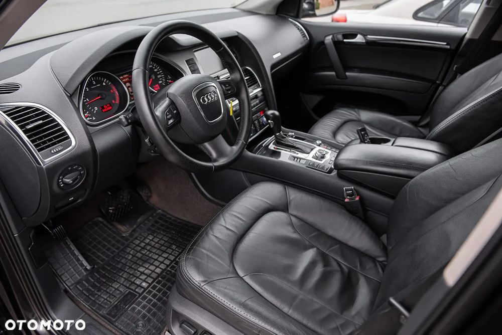 Audi Q7 3.0 TDI DPF quattro tiptronic - 16