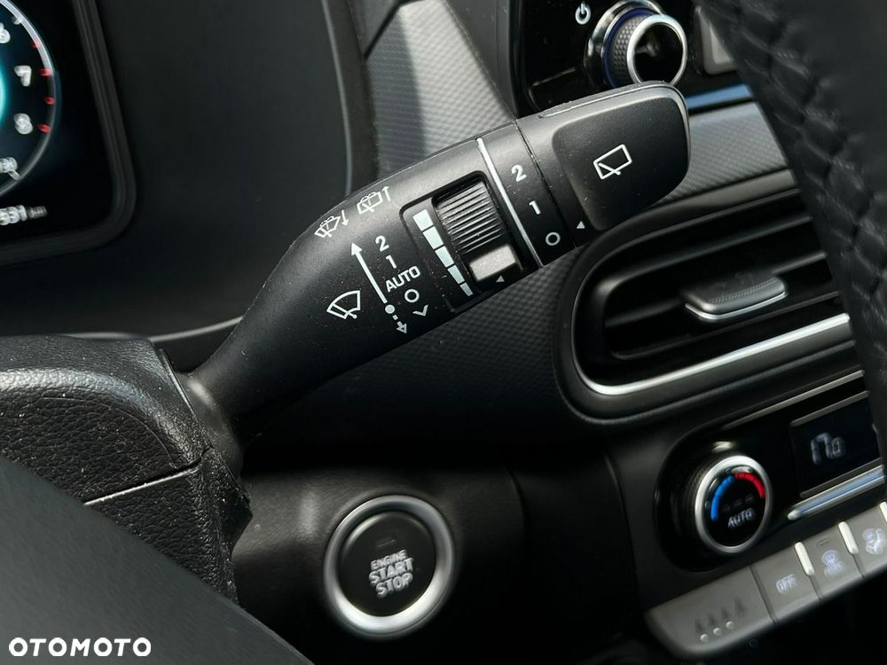 Hyundai Kona 1.6 T-GDI Premium DCT - 26