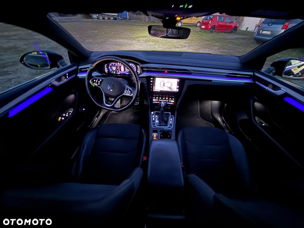 Volkswagen Arteon 2.0 TDI SCR DSG R-Line - 37