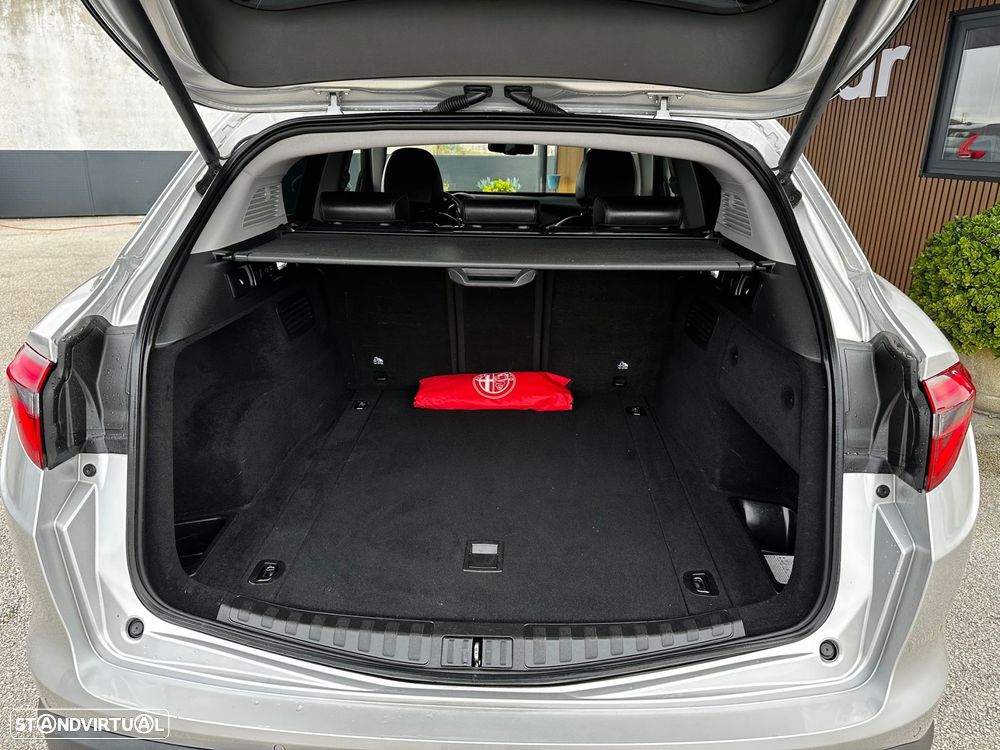 Alfa Romeo Stelvio 2.2 D Sprint AT8 - 44