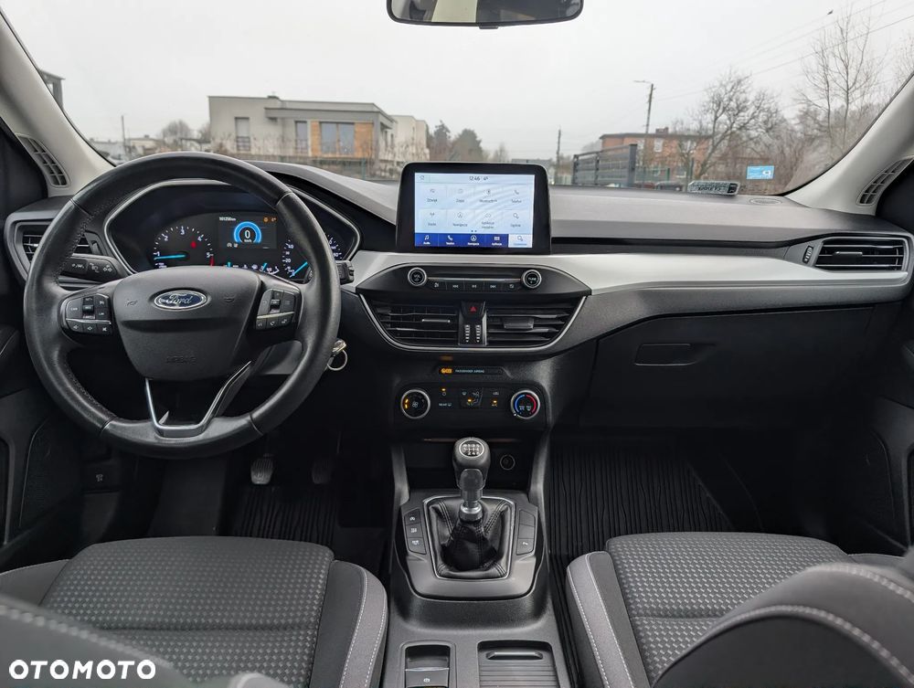 Ford Focus 1.5 EcoBlue Connected - 24
