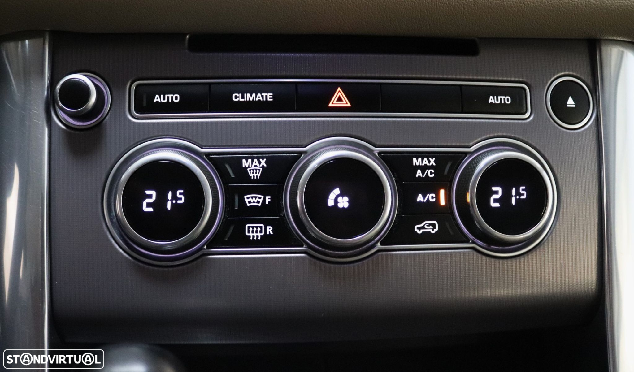 Land Rover Range Rover Sport 3.0 TDV6 HSE - 29