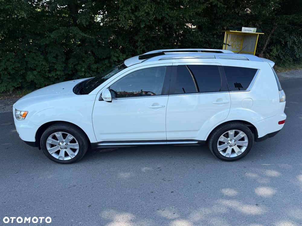 Mitsubishi Outlander 2.4 4WD Invite - 8