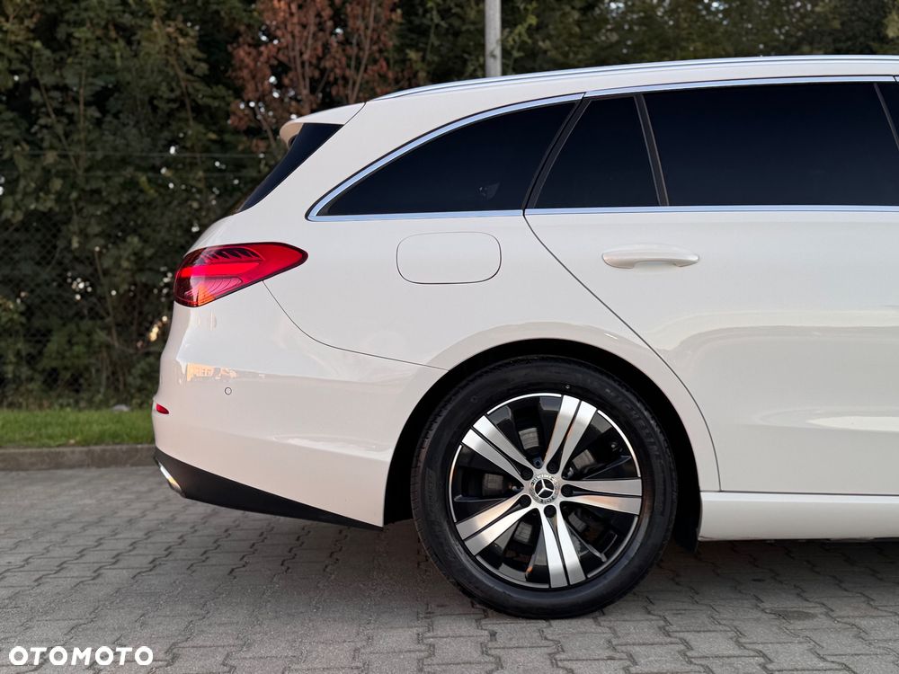 Mercedes-Benz Klasa C 220 d T 9G-TRONIC Avantgarde - 20