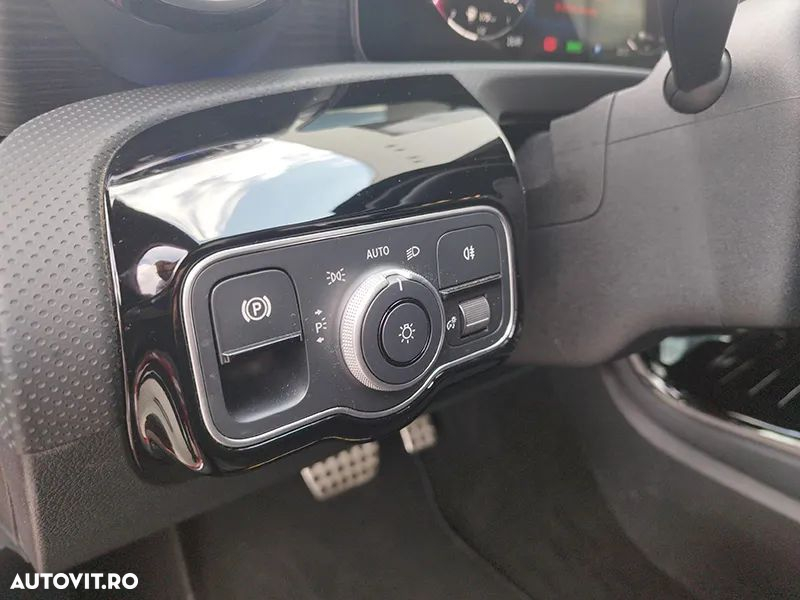 Mercedes-Benz A 250 e Aut. - 15