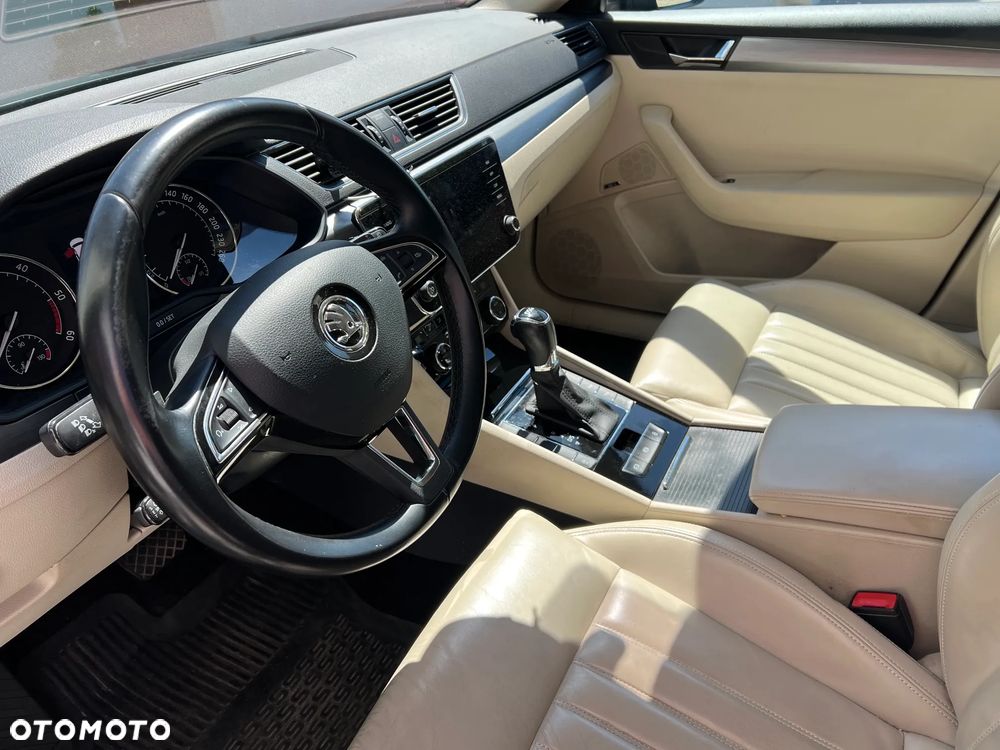Skoda Superb 2.0 TDI Ambition DSG7 - 7