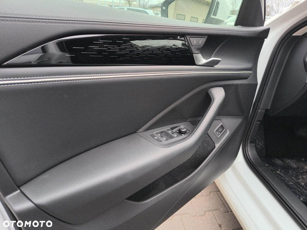 Volkswagen Passat Variant 2.0 TSI Business Plus DSG - 10
