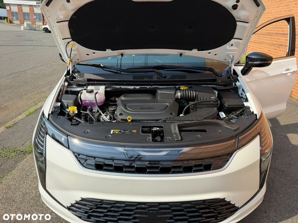 Chrysler Pacifica - 6