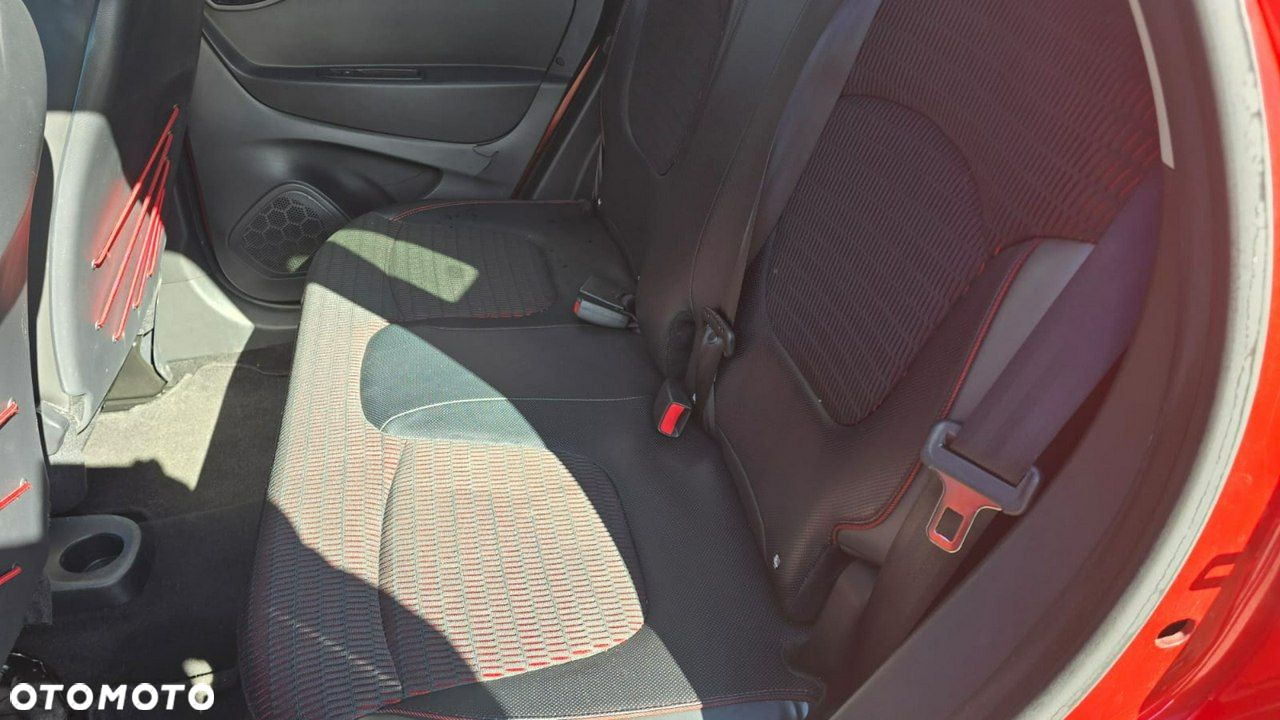 Renault Captur - 18