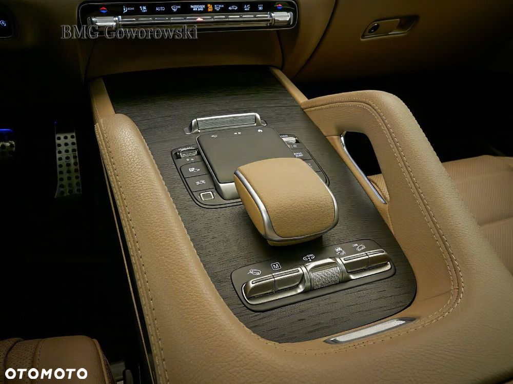 Mercedes-Benz GLS - 17