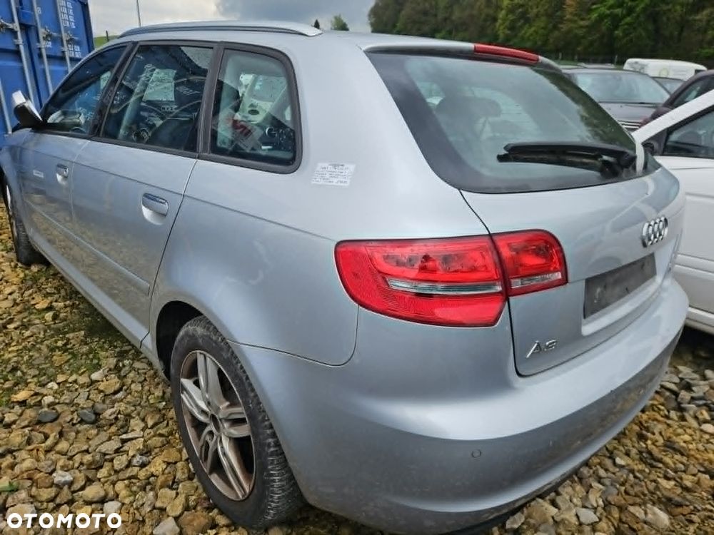 Audi A3 Sportback 2.0 TDI DPF Ambiente - 1