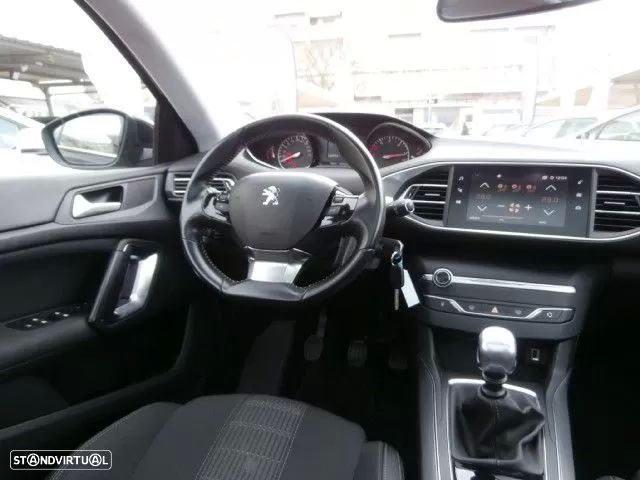 Peugeot 308 1.5 BlueHDi Allure Pack - 15