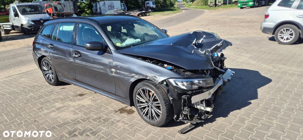 BMW Seria 3 - 1