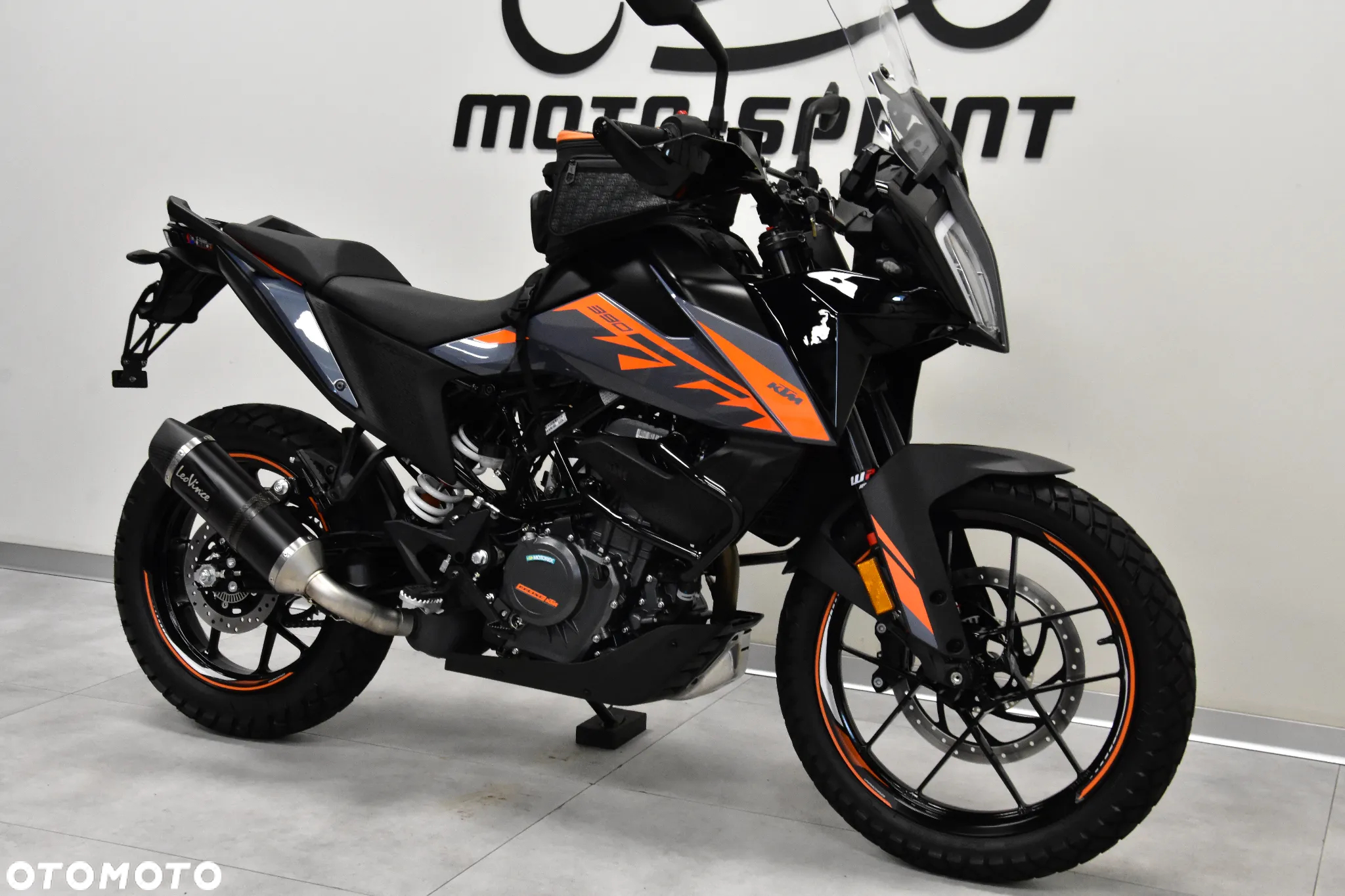 KTM Adventure - 3