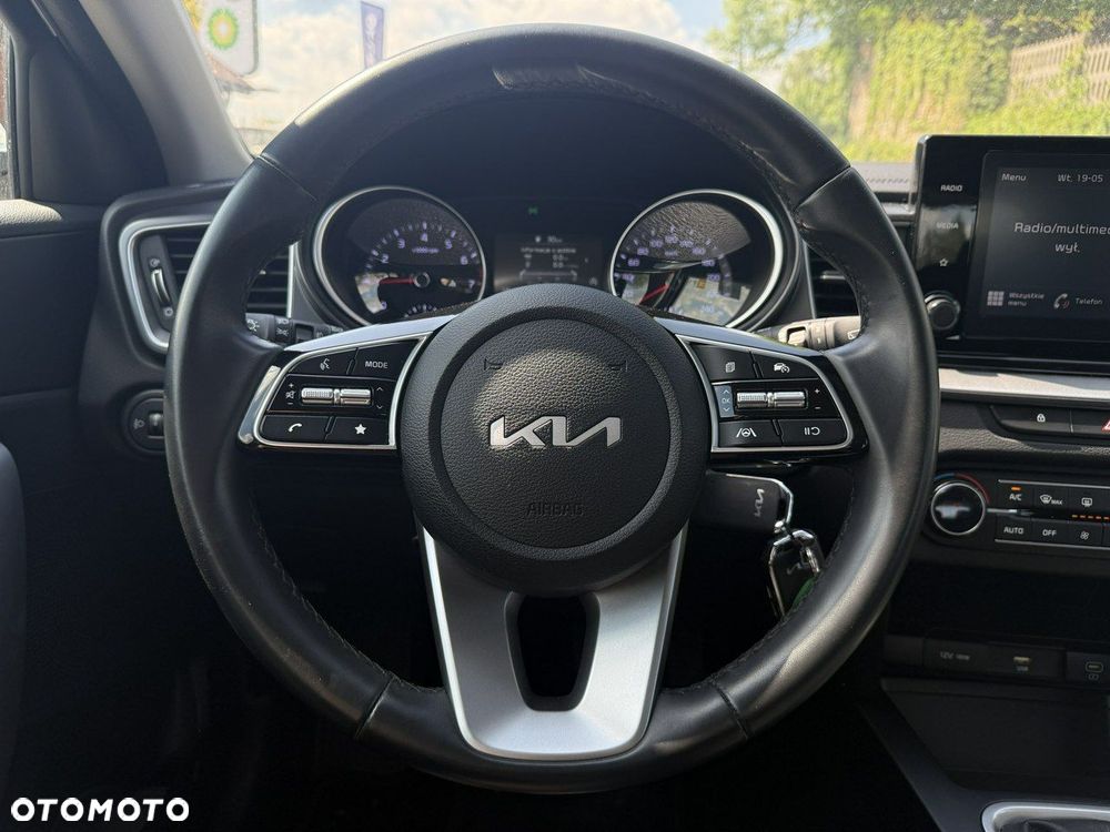 Kia Ceed 1.5 T-GDI M - 8