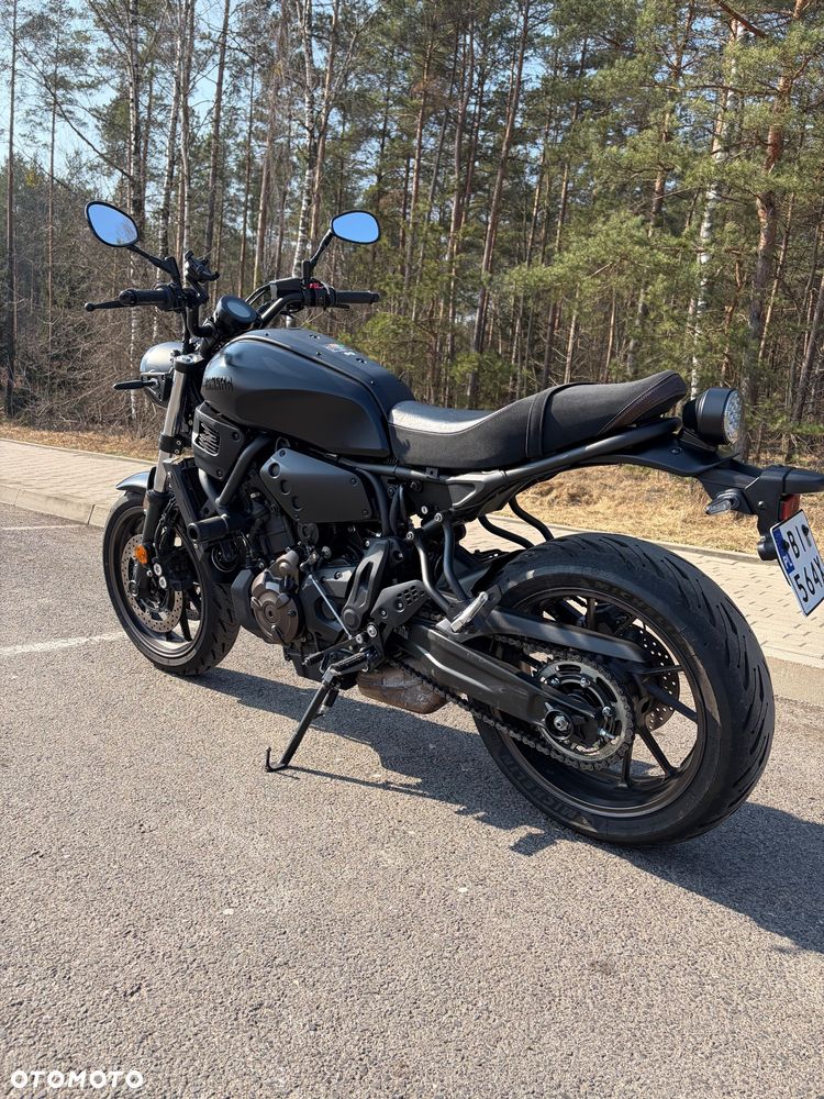 Yamaha XSR - 6