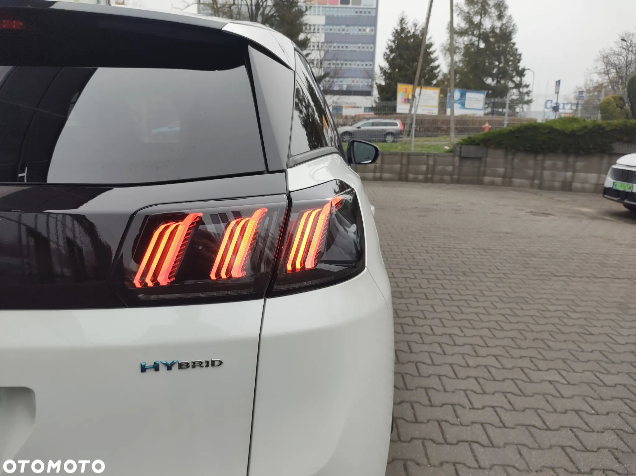 Peugeot 3008 1.6 PureTech Hybrid PHEV Allure Pack S&S EAT8 - 8
