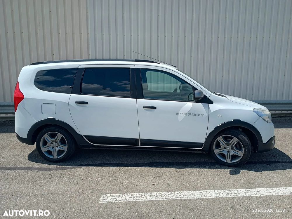 Dacia Lodgy dCi 110 Stepway - 8