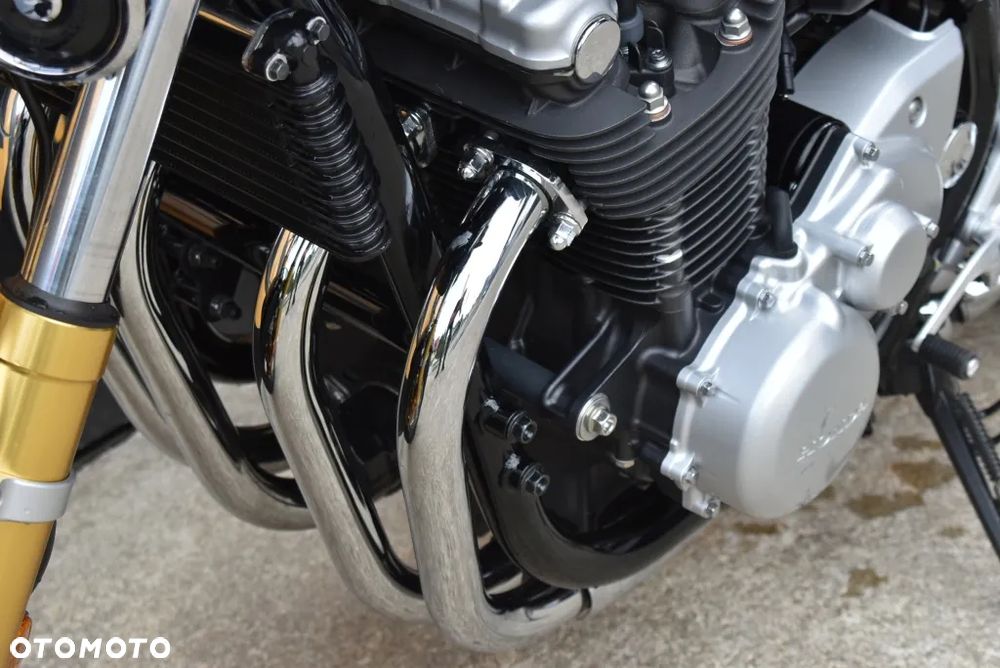 Honda CB - 27