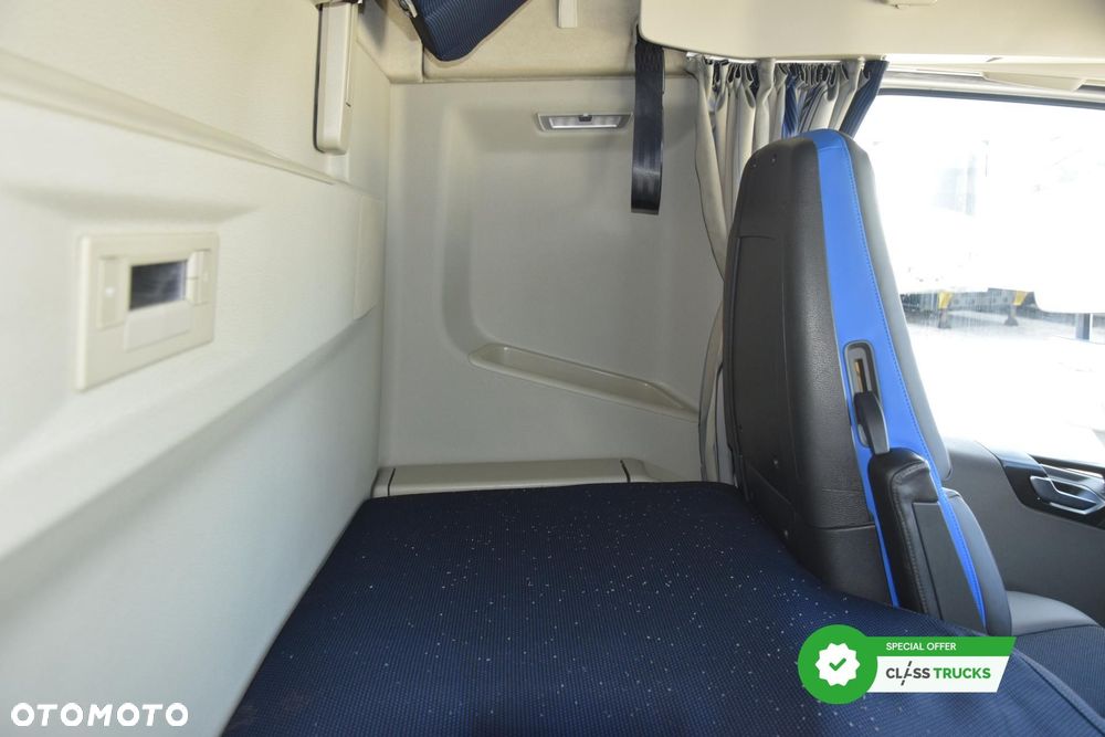 Volvo FH 460 Globetrotter XL i-Save - 13