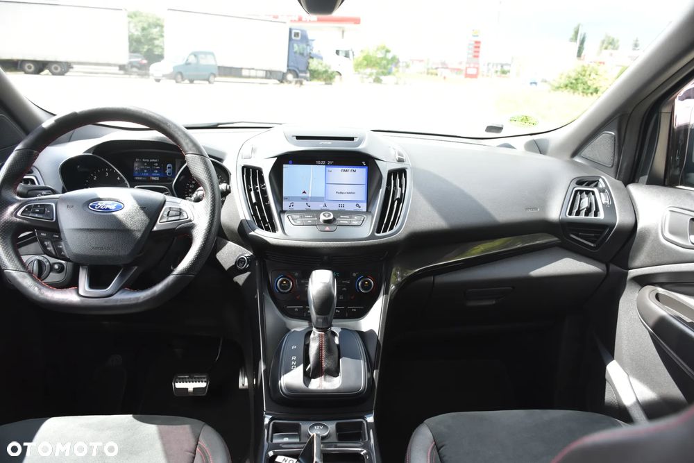 Ford Kuga 2.0 TDCi 4x4 ST-Line - 11