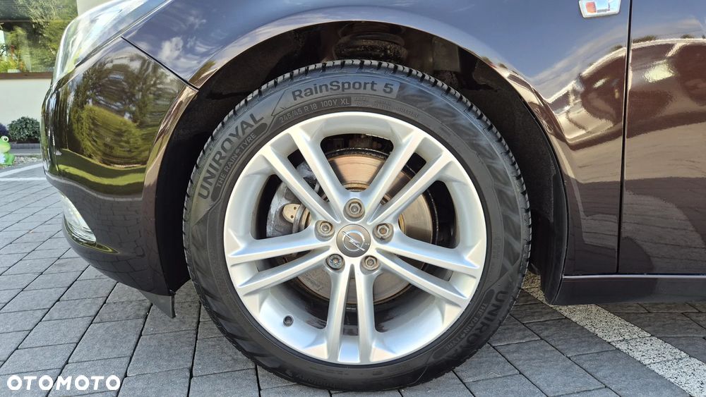 Opel Insignia 2.0 T Sport 4x4 - 28