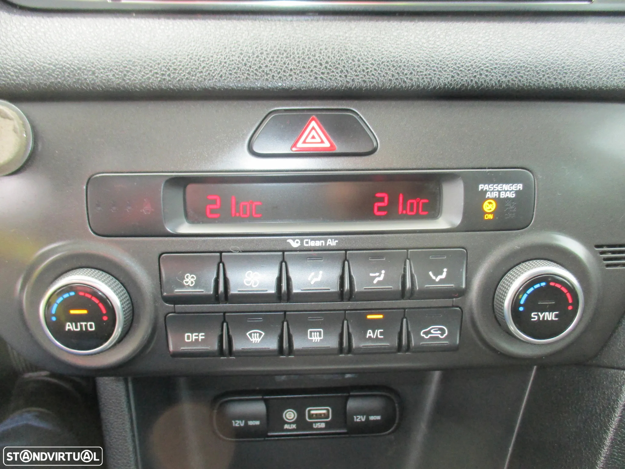 Kia Sportage 1.7 CRDi ISG LX - 13