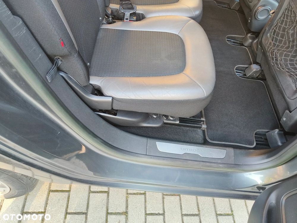 Citroën C4 Grand Picasso 2.0 BlueHDi Exclusive - 27