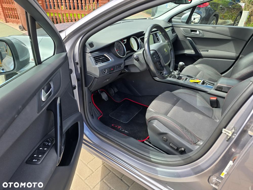 Peugeot 508 - 8