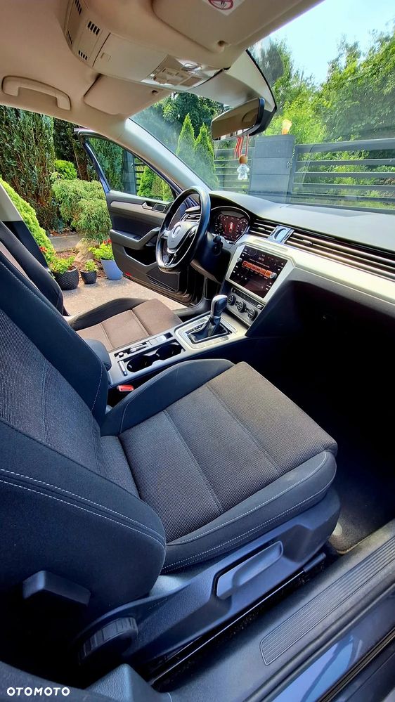 Volkswagen Passat 2.0 TDI SCR Comfortline DSG - 7