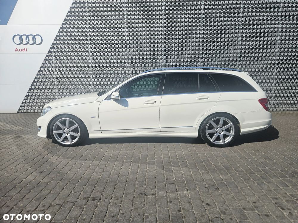 Mercedes-Benz Klasa C 250 CDI DPF 4Matic 7G-TRONIC BlueEFFICIENCY - 5