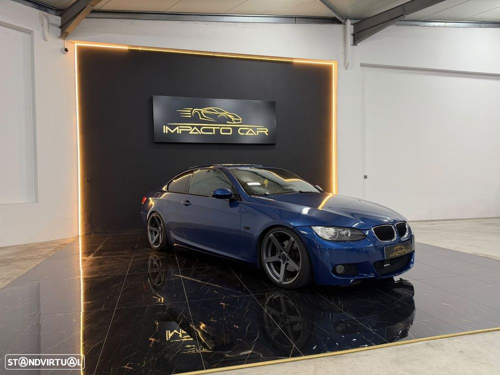 BMW 320 - 6