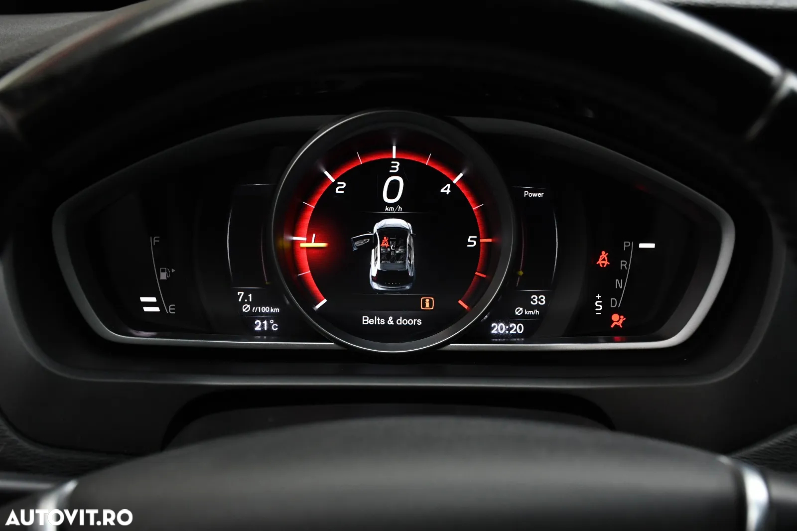 Volvo V40 Cross Country D2 Geartronic Momentum - 16
