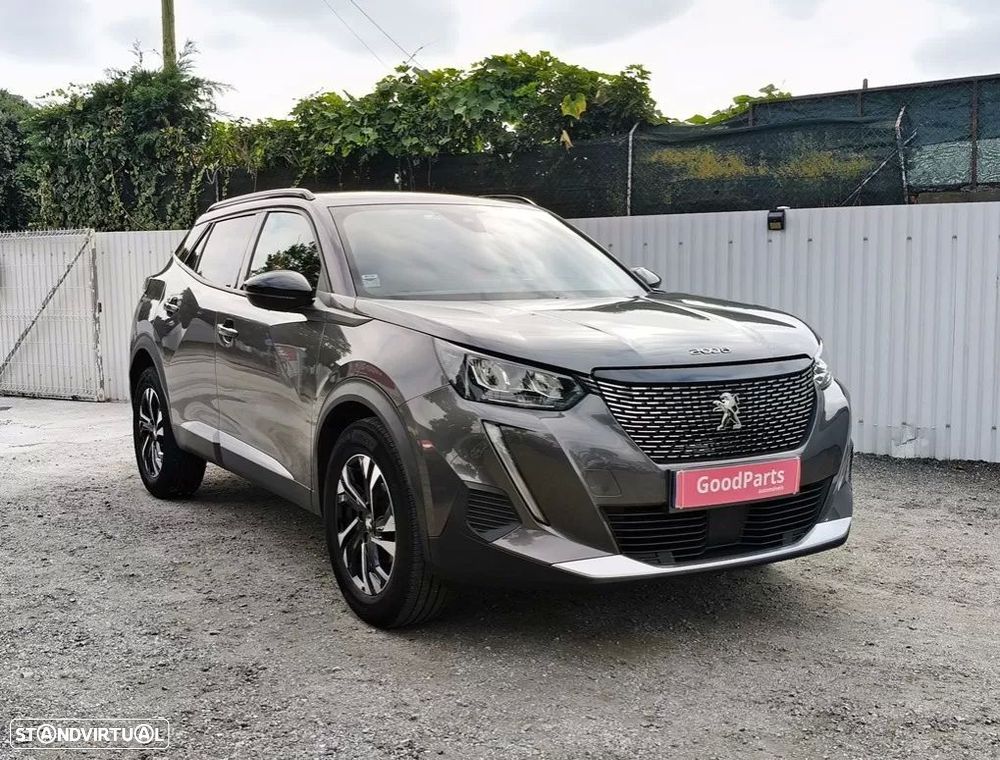 Peugeot 2008 1.2 PureTech Allure - 11