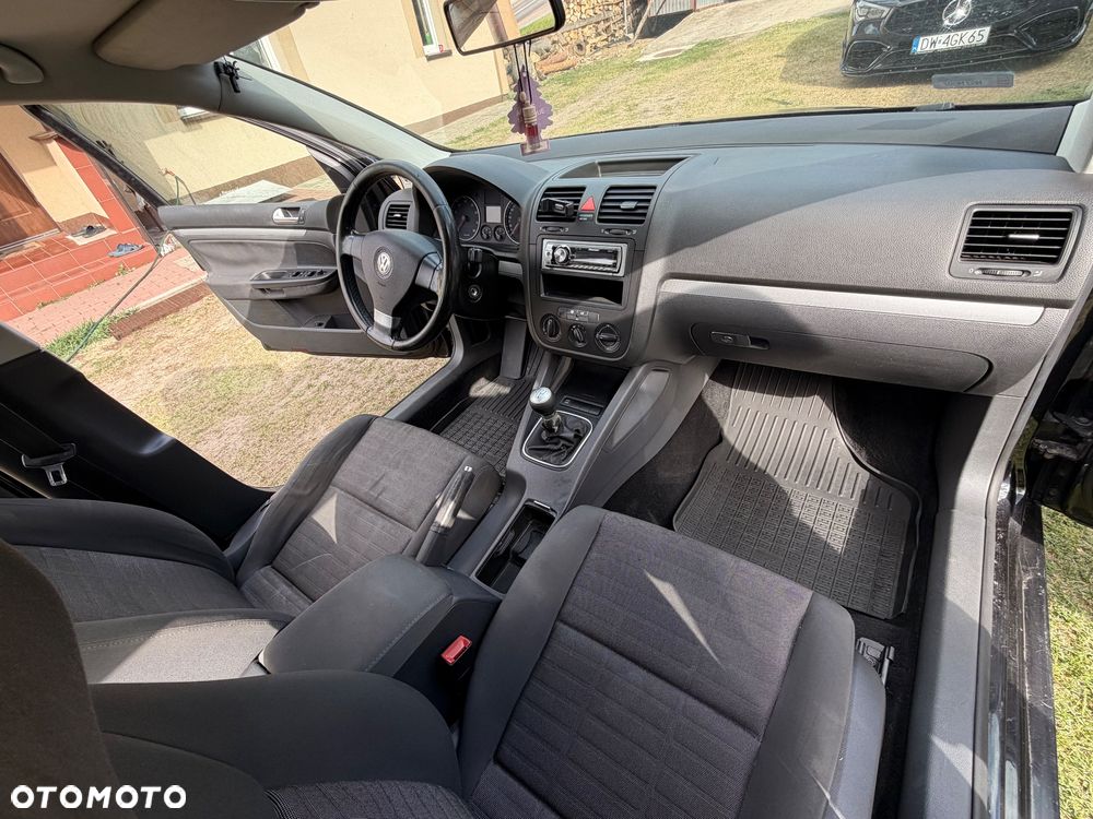 Volkswagen Golf 1.6 Trendline - 15