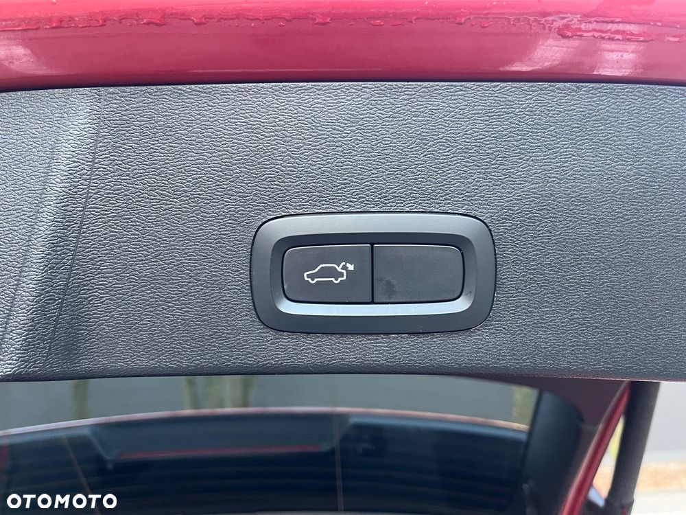 Volvo XC 40 D3 Momentum Pro - 11