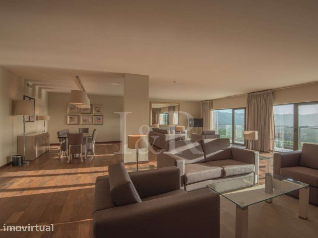 Apartamento T3 com varanda no Vila Galé Sintra - Grande imagem: 4/38