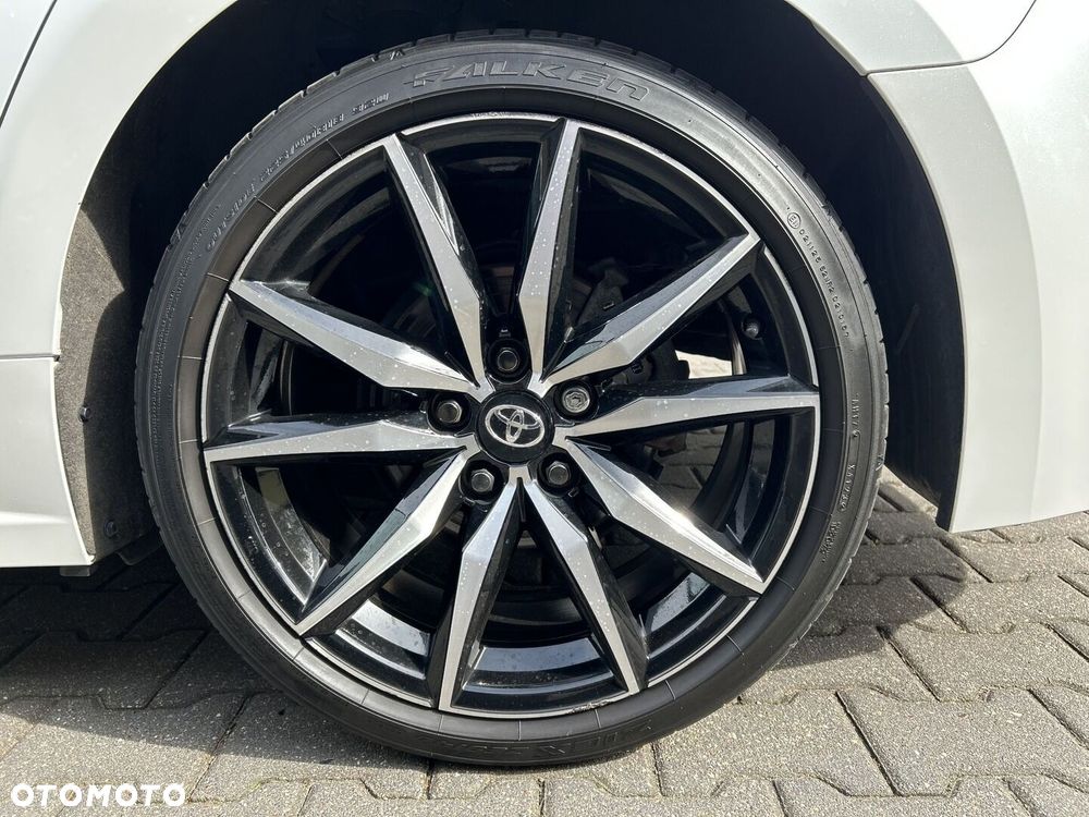 Toyota Corolla 1.8 Hybrid GR Sport Dynamic - 9