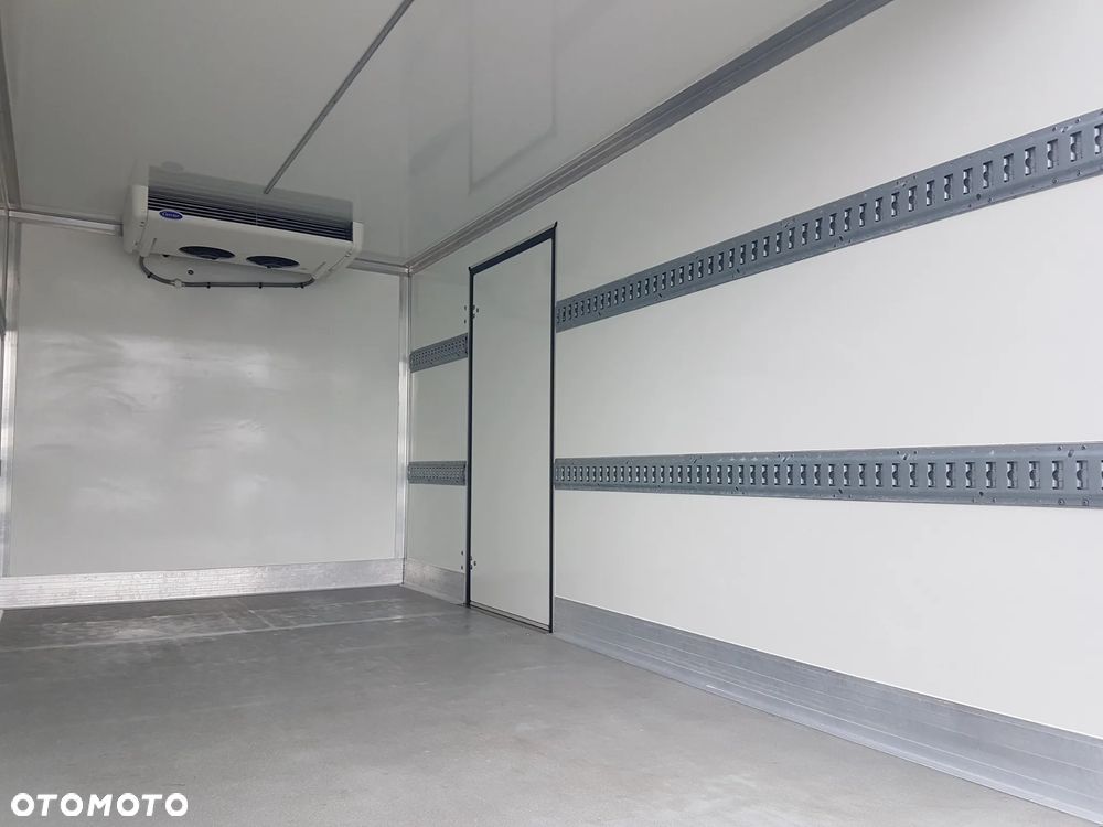 Renault MASTER 8EP CHŁODNIA 4,20x2,10x2,00 IZOTERMA AGREGAT CARRIER GRZANIE KLIMA  KRAJOWY - 17