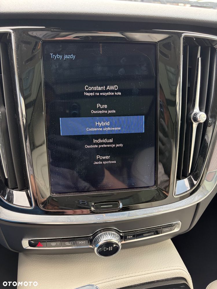 Volvo V60 T6 AWD Recharge Geartronic Inscription - 22