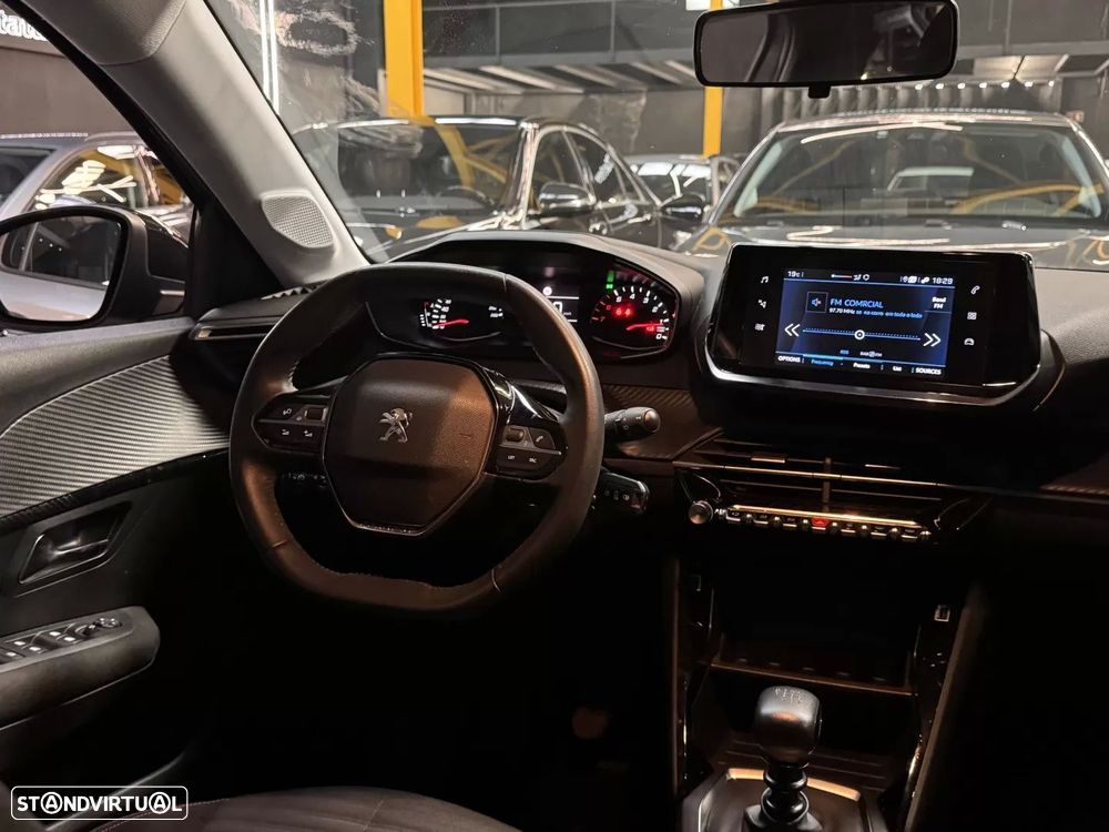 Peugeot 208 1.2 PureTech Active Pack - 19