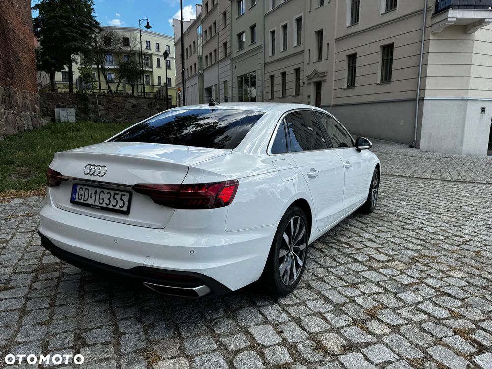 Audi A4 Limousine - 3