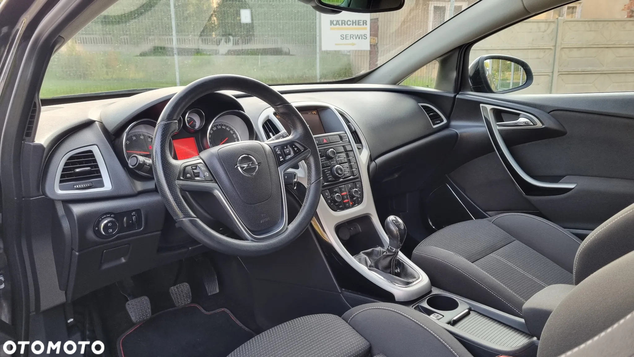 Opel Astra GTC 1.4 Turbo - 13