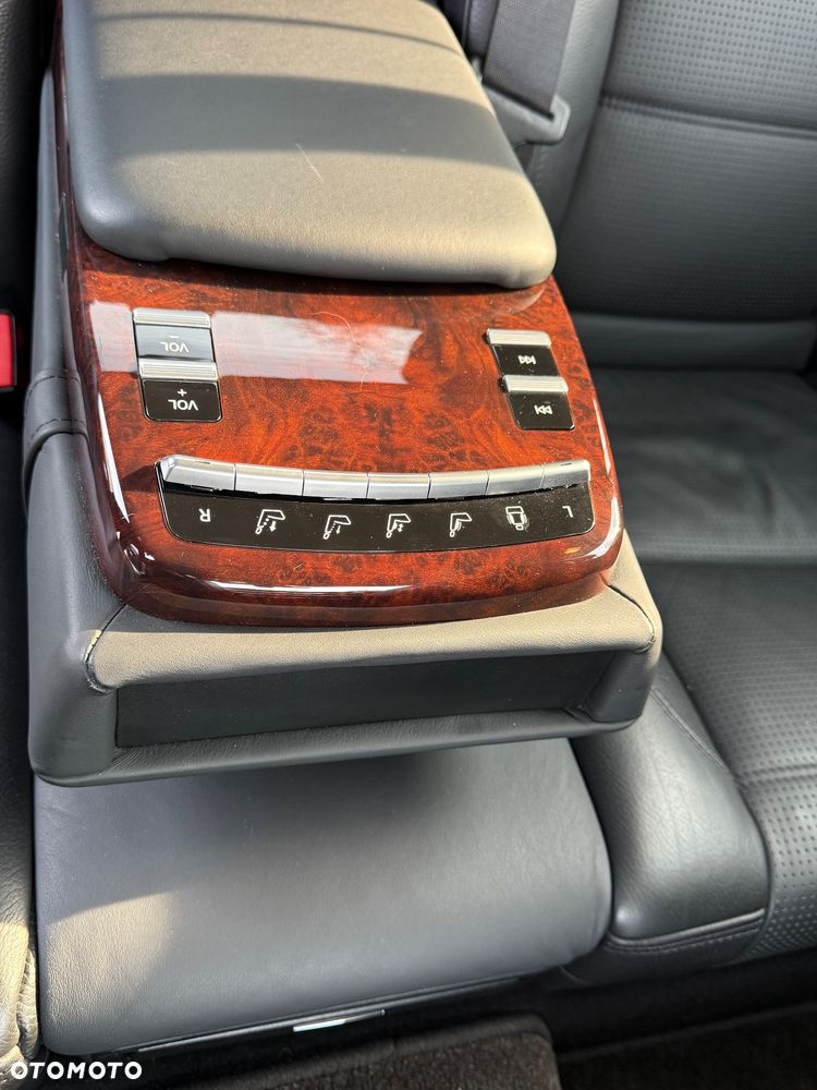 Mercedes-Benz Klasa S 63 AMG L 7G-TRONIC - 22