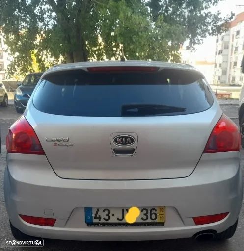 Kia ProCeed - 7