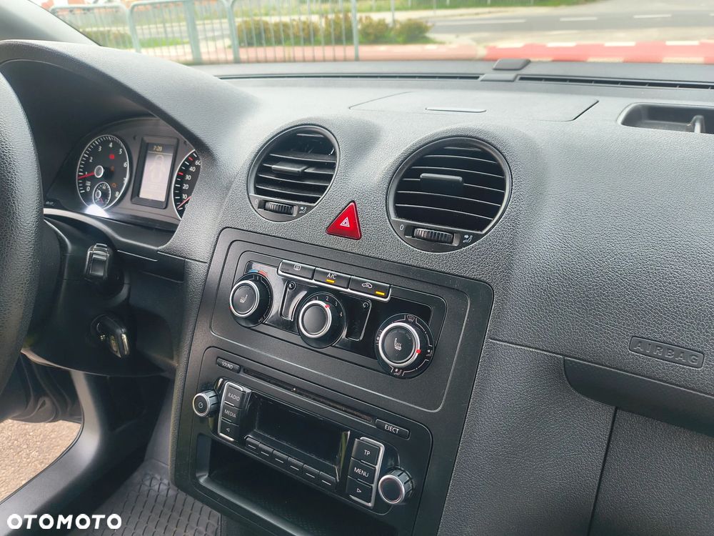 Volkswagen Caddy - 21