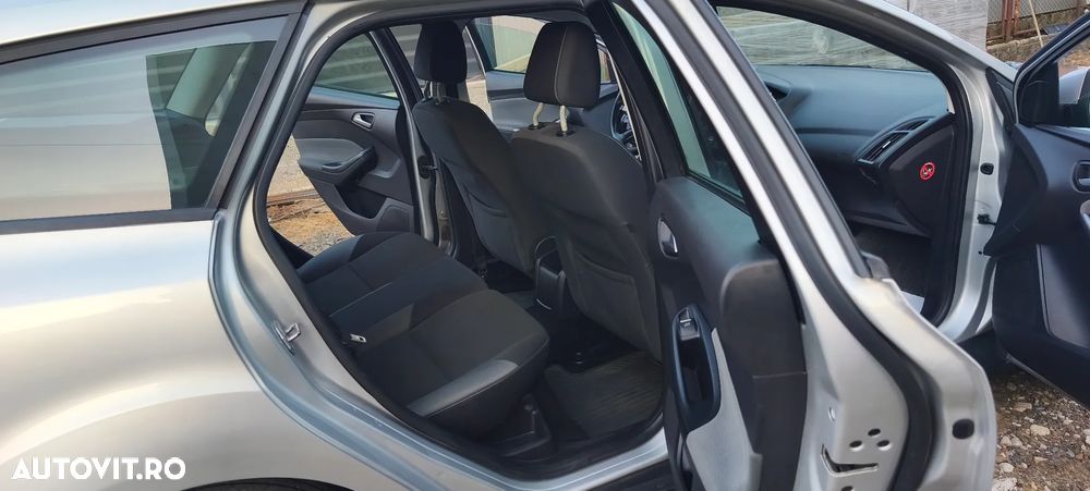 Ford Focus 1.6 TDCI DPF Start-Stopp-System Trend - 24