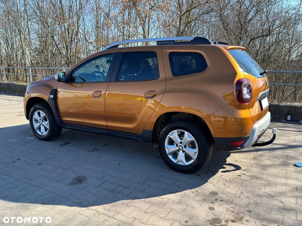 Dacia Duster 1.6 SCe Laureate S&S - 7