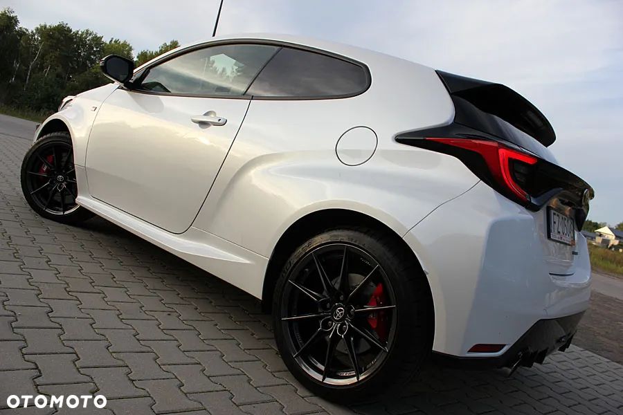 Toyota GR Yaris - 4